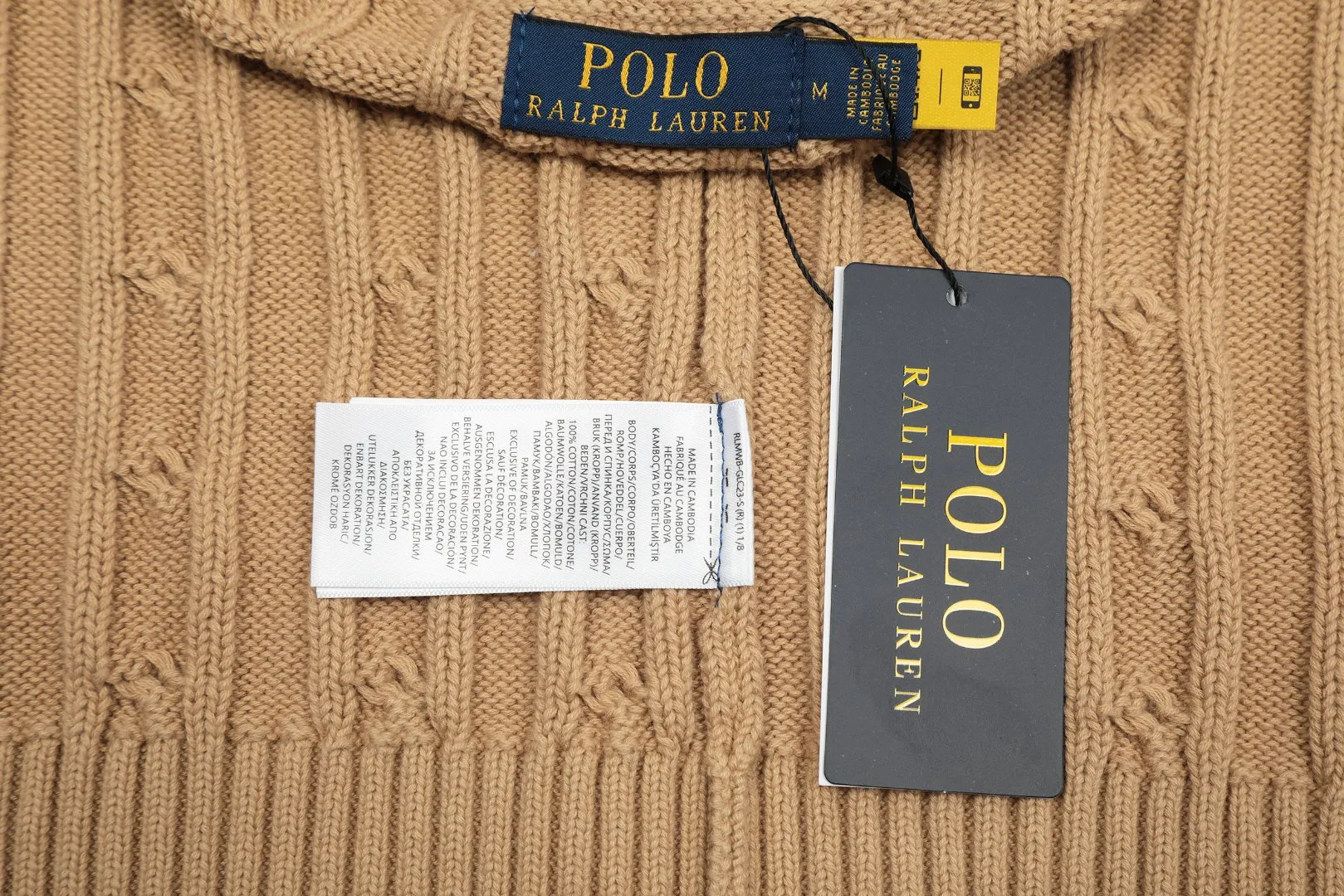 🅿️160 "Top quality" Style number: DS002# (not off the shelves all year round) [Ralph Lauren round neck solid color pony embroidered logo knitted short sleeves] ✅Ralph Lauren classic basic versatile knitted short sleeves for all seasons ✅Main supplier platform live broadcast Wholesale entities Replenish when out of stock Not off the shelves ✅ZP quality 1:1 version Scan the code to enter the GF website Counter quality ✅Detailed quality is the only one in Guangzhou Imported quality cotton yarn, focusing on high-end, cost-effective, good quality needless to say ✅The version is restored to the original order, the maximum size can be worn up to 160 pounds, loose, comfortable and stress-free ✅The upper body is simple and easy to match, a must-have for goddess ootd, good-looking clothes are never picky, a must-have in the goddess’ wardrobe Size: S-XL Color: Black White Gray Light Blue Light Pink Colorful Blue Khaki Bright Yellow Fruit Green Milk Apricot Wood Green Taro Purple Chinese Red Anchor Red Navy Red Label Navy Blue White Label
